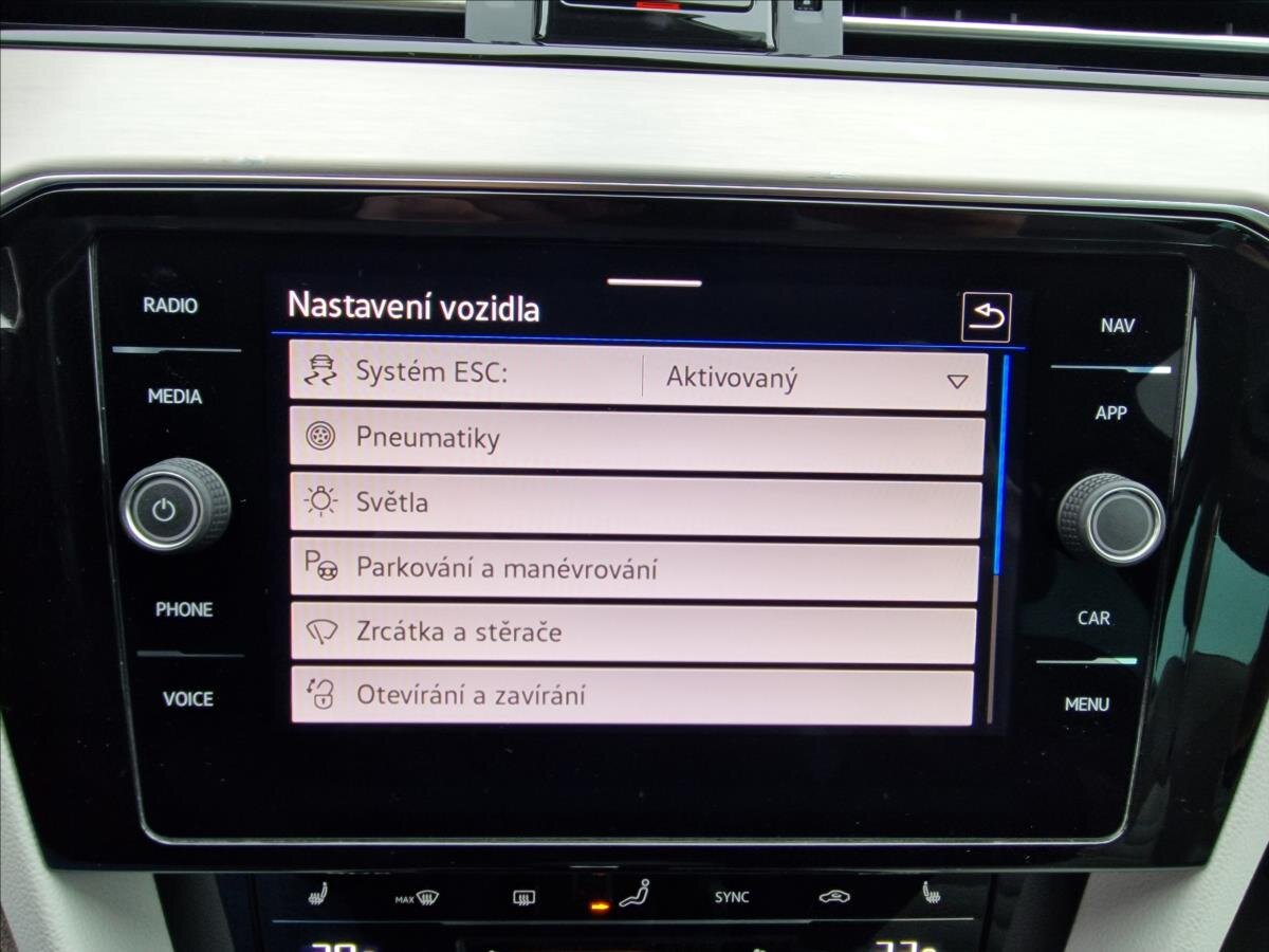 Volkswagen Passat Kombi 2,0 l 110 kw