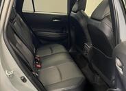 Toyota Corolla Cross 16