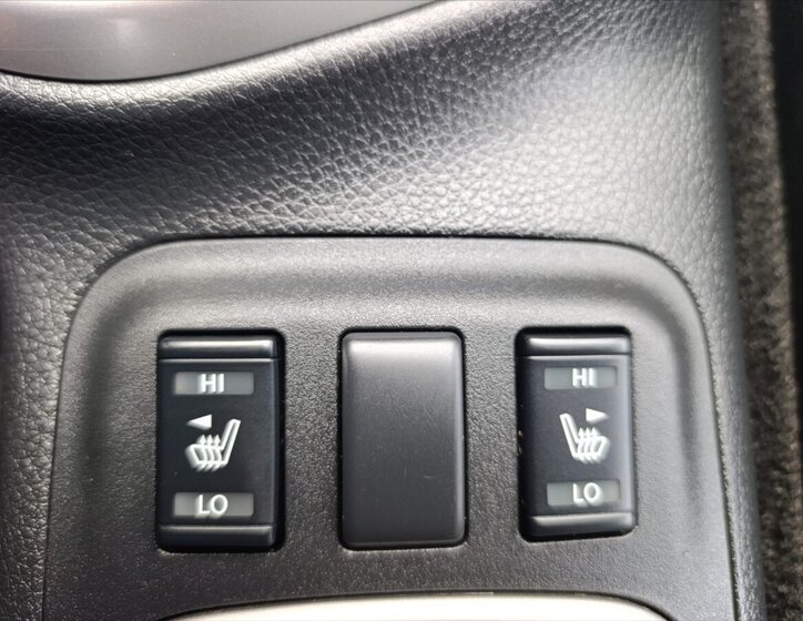 Renault Alaskan Pick-up 2,3 l 140 kw