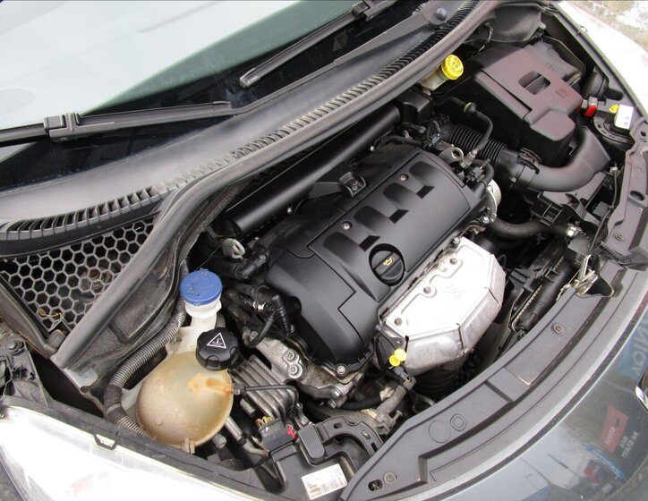 Peugeot 207 Hatchback 1,4 l 70 kw