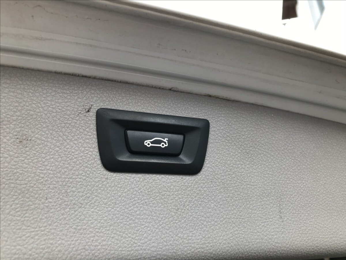 BMW Řada 3 Kombi 2,0 l 110 kw