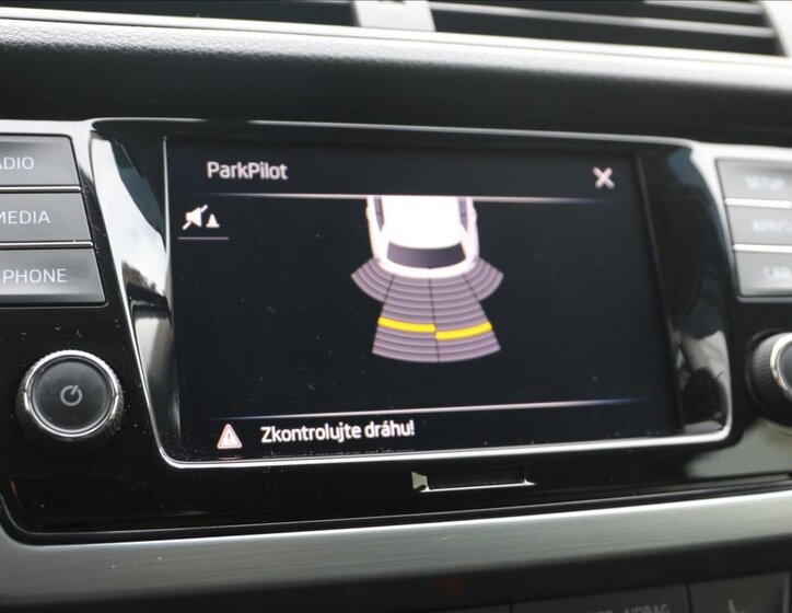 Škoda Fabia Hatchback 999,0 70 kw