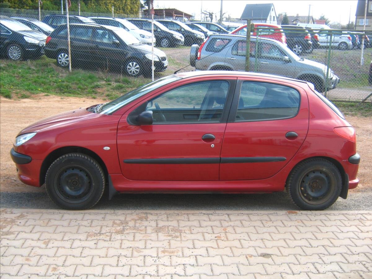 Peugeot 206