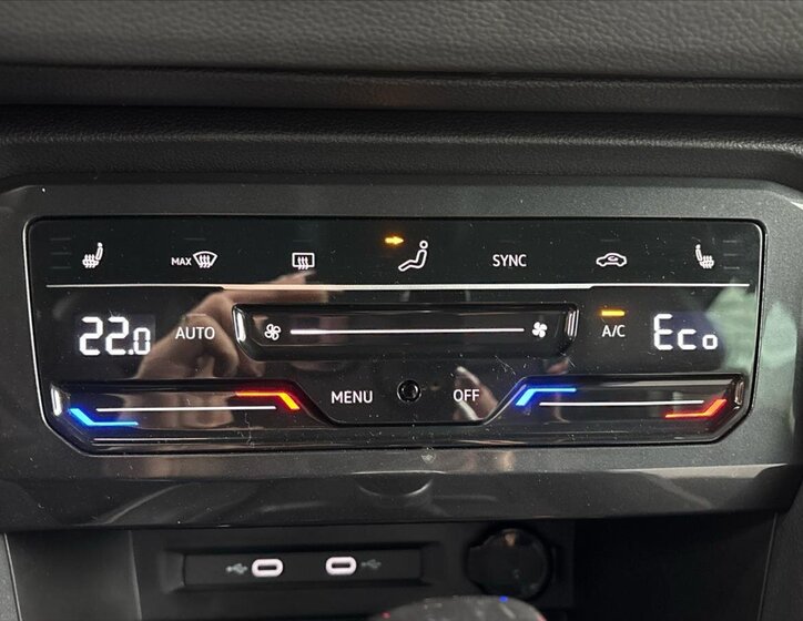 Volkswagen Tiguan SUV / Terénní 1,4 l 110 kw