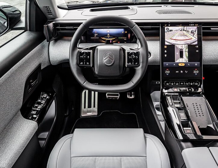 Citroën C5 Aircross SUV / Terénní 1,2 l 107 kw