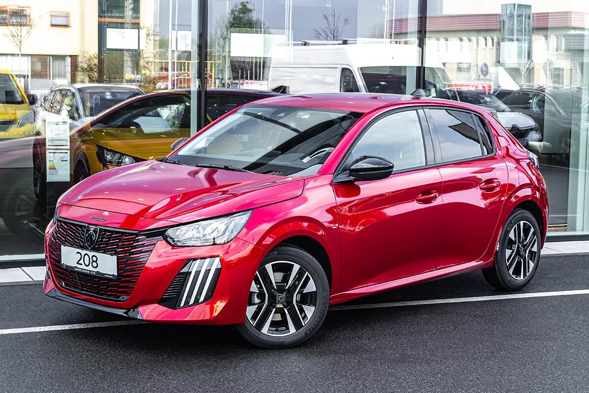 Peugeot 208 Hatchback 1,2 l 74 kw