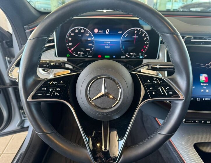 Mercedes-Benz Třídy E Kombi 2,0 l 145 kw