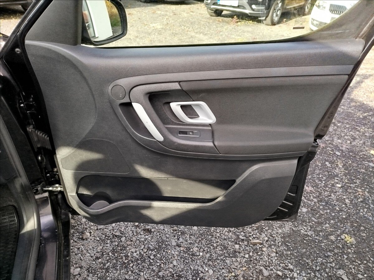Škoda Roomster MPV 1,2 l 51 kw