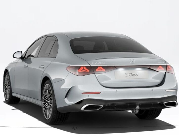 Mercedes-Benz Třídy E 4