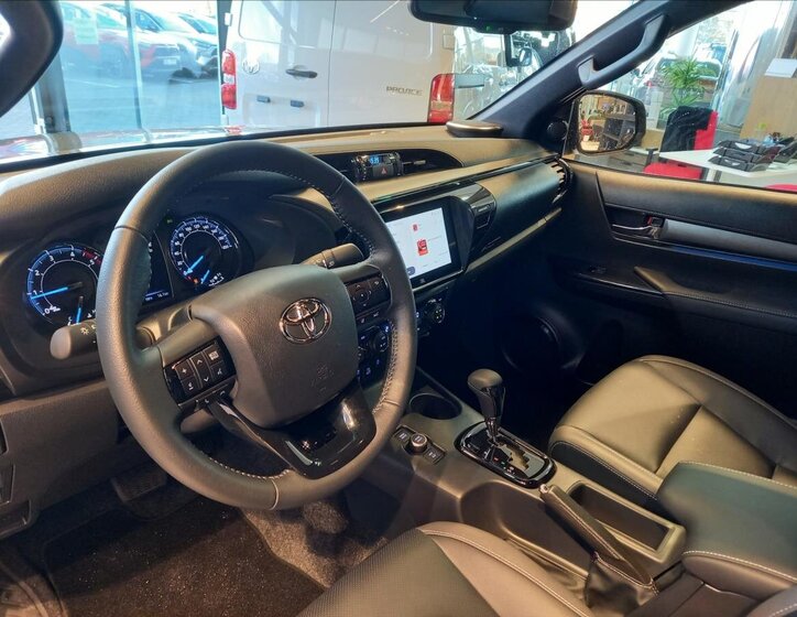 Toyota Hilux Ostatní 2,8 l 150 kw