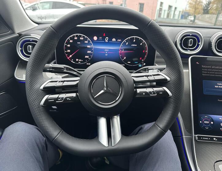 Mercedes-Benz Třídy C 9