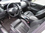Infiniti FX30 9