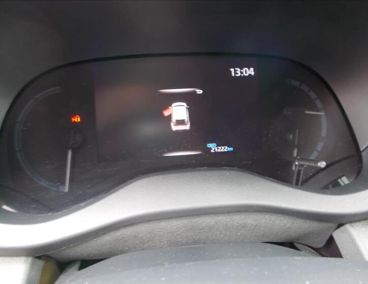 Toyota Yaris Cross 23