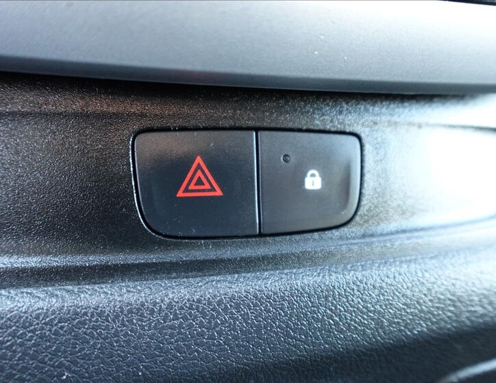 Renault Trafic Ostatní 2,0 l 107 kw