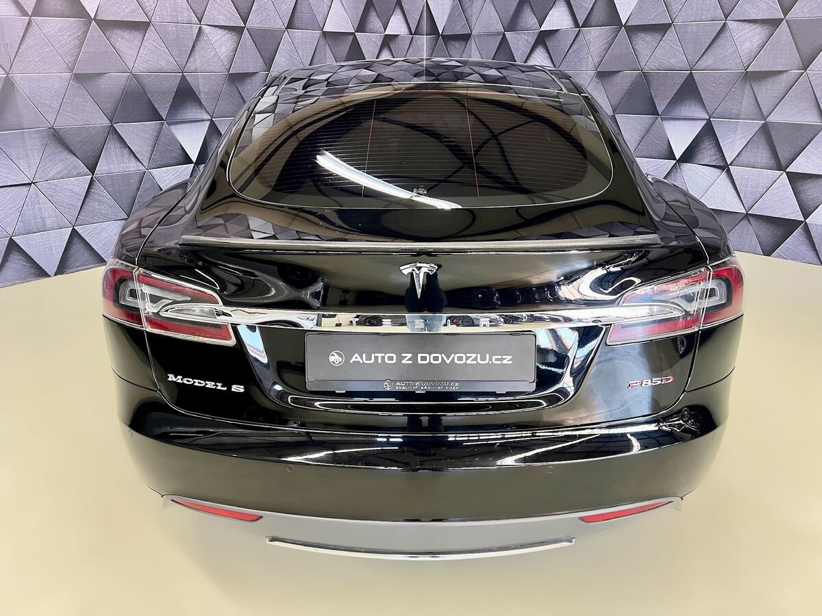 Tesla Model S Liftback 0,0 515 kw
