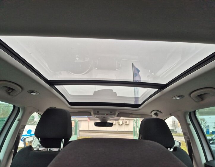 Škoda Karoq SUV 1,5 l 110 kw