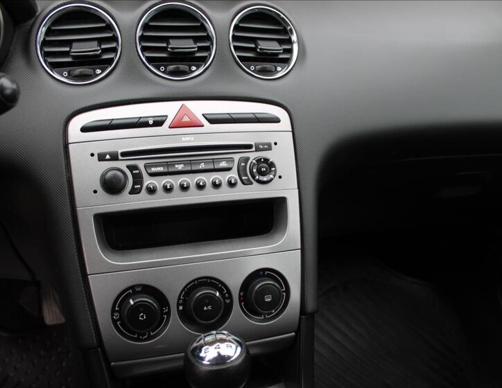 Peugeot 308 Hatchback 1,4 l 70 kw