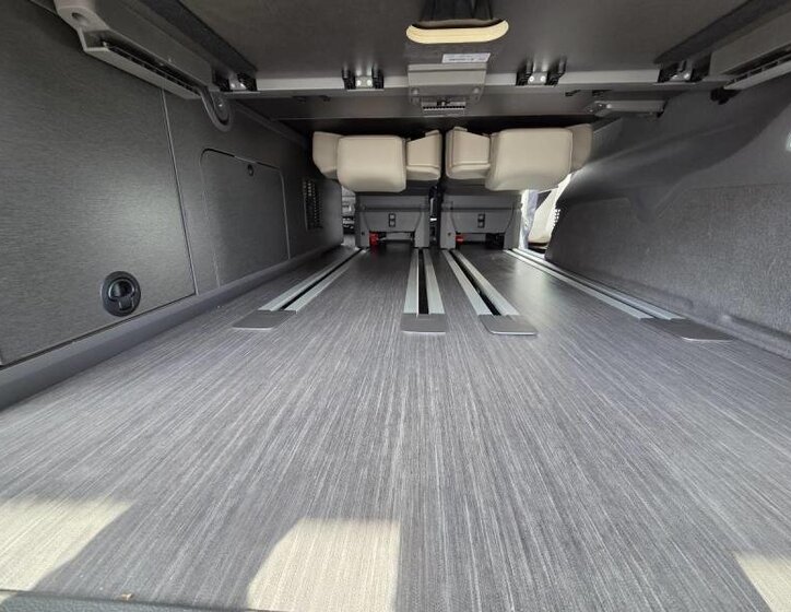 Volkswagen California VAN-Minibus 2,0 l 110 kw