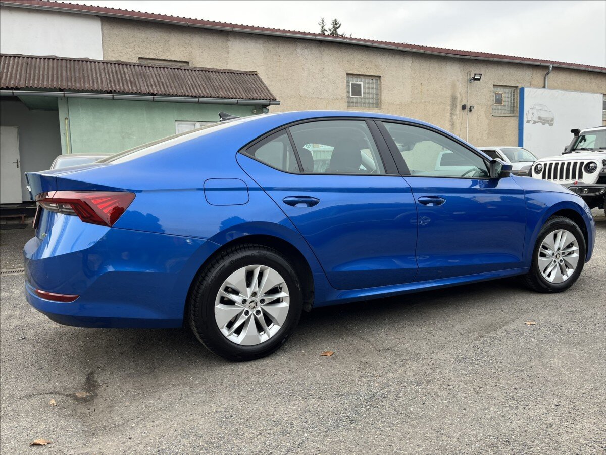 Škoda Octavia Sedan / Limuzína 1,5 l 110 kw