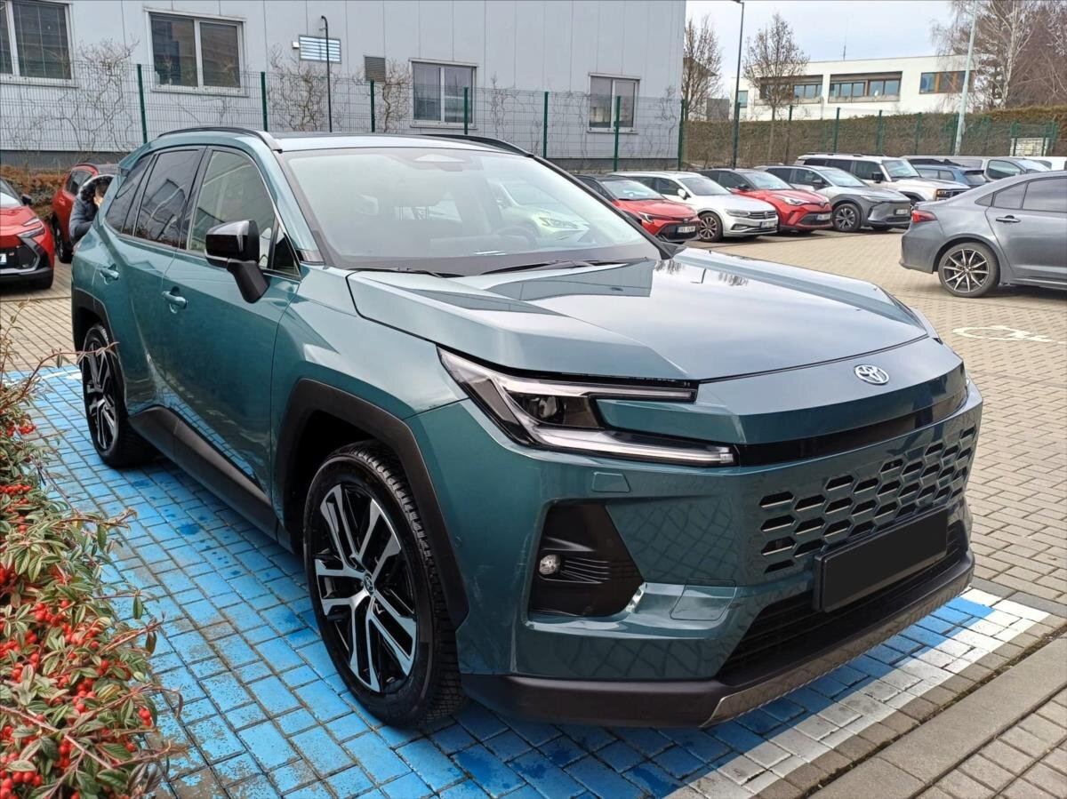 Toyota RAV4 SUV 2,5 l 135 kw