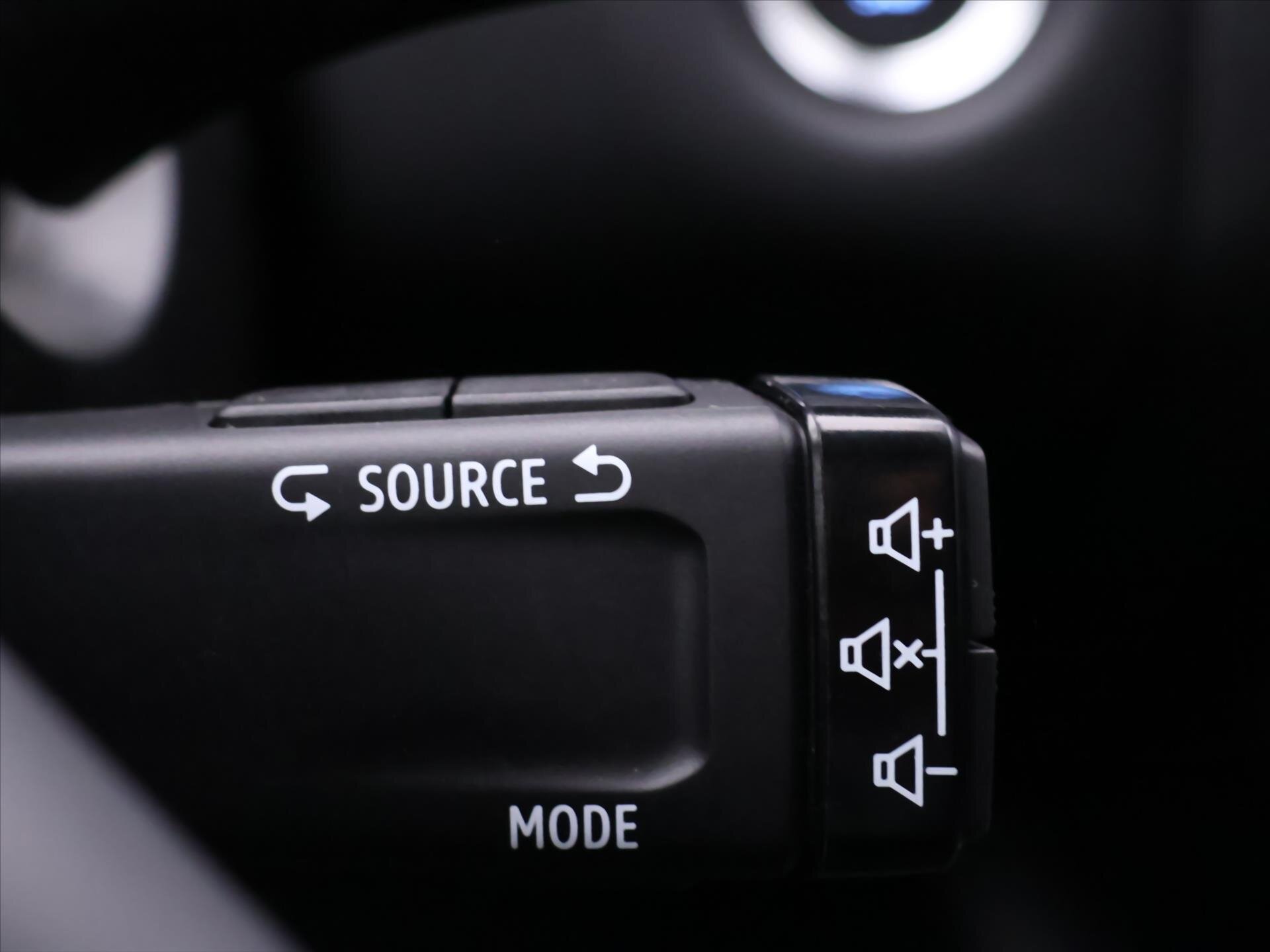 Renault Captur SUV / Terénní 1,6 l 68 kw