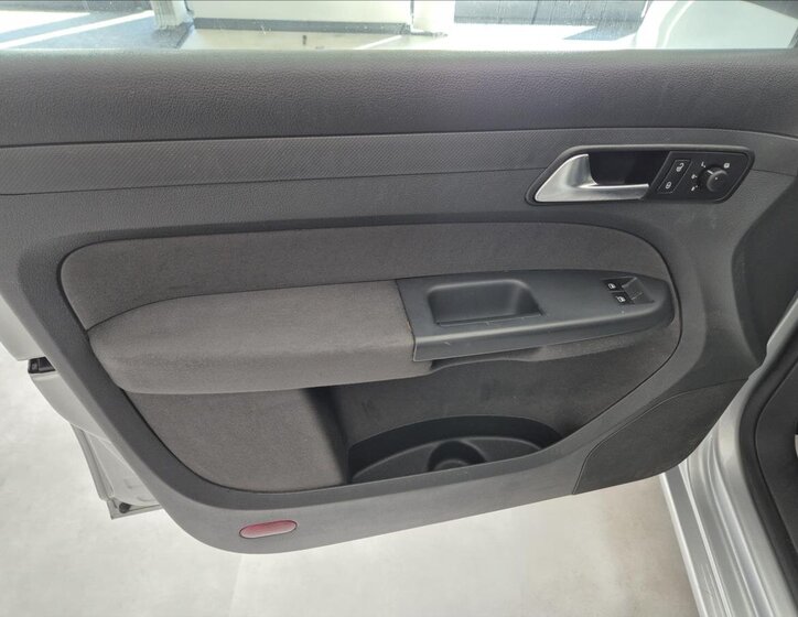 Volkswagen Caddy Kombi 2,0 l 80 kw