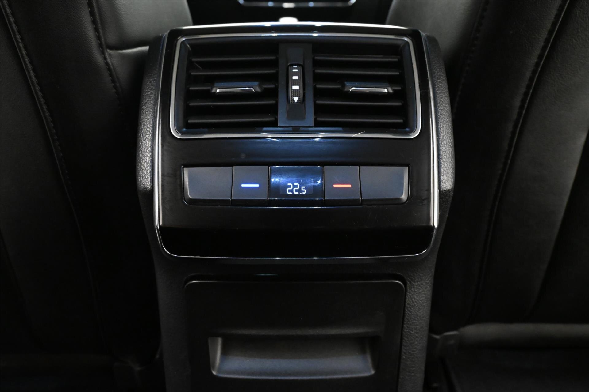 Škoda Superb Kombi 2,0 l 110 kw