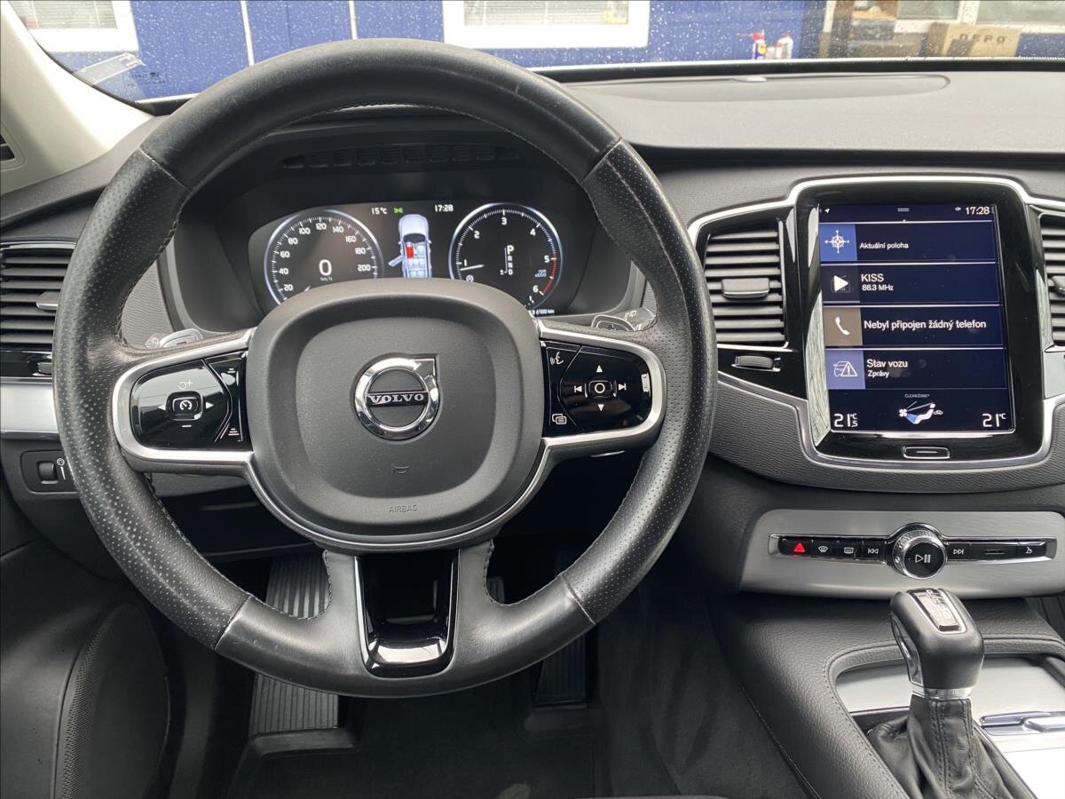 Volvo XC90 SUV / Terénní 2,0 l 173 kw