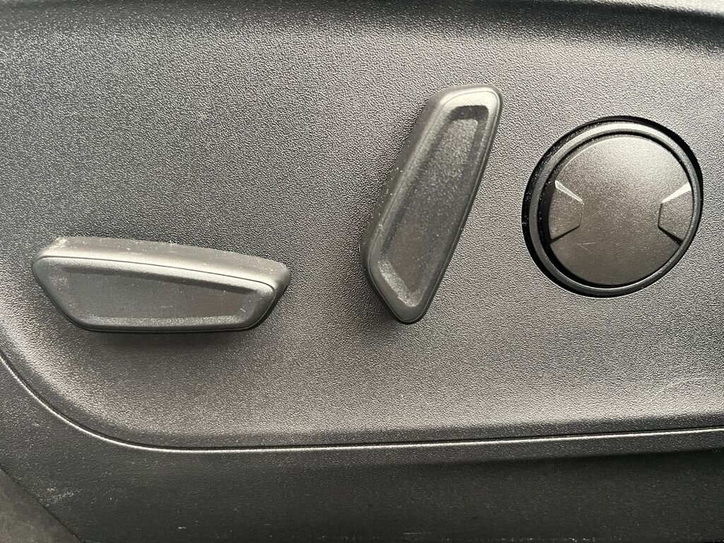 Ford Kuga SUV / Terénní 2,5 l 140 kw