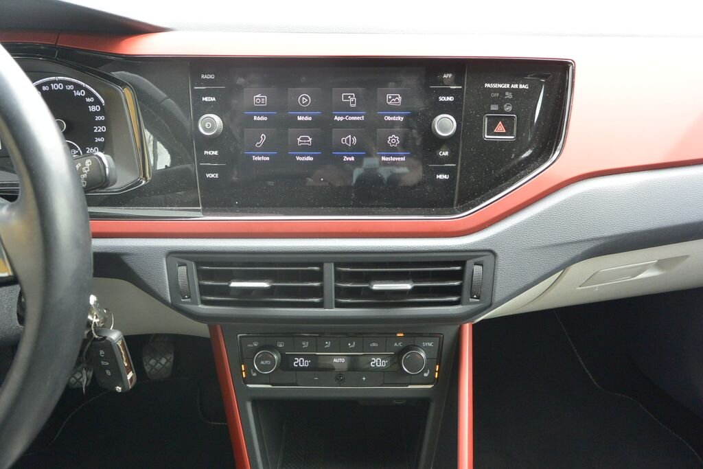 Volkswagen Polo Hatchback 999,0 70 kw