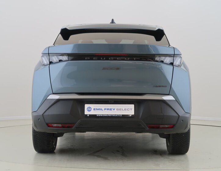 Peugeot 3008 SUV / Terénní 1,2 l 100 kw