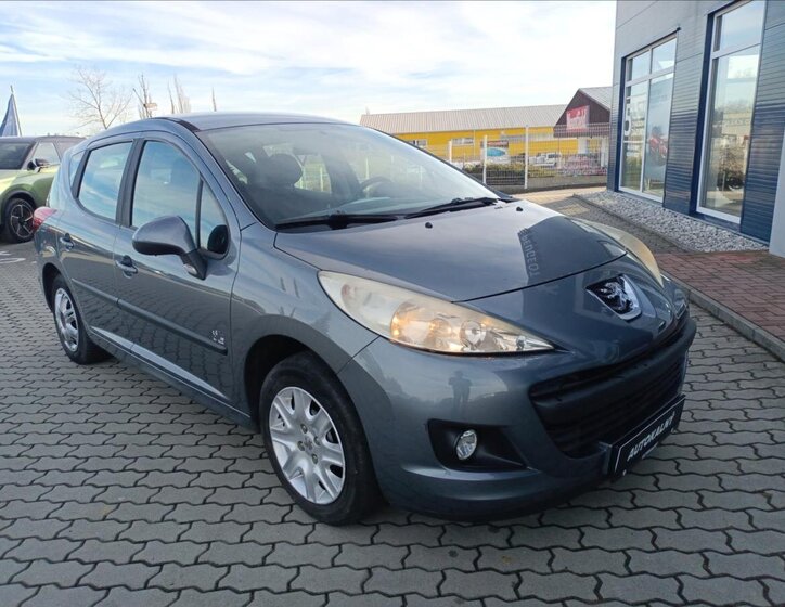 Peugeot 207 Kombi 1,4 l 70 kw