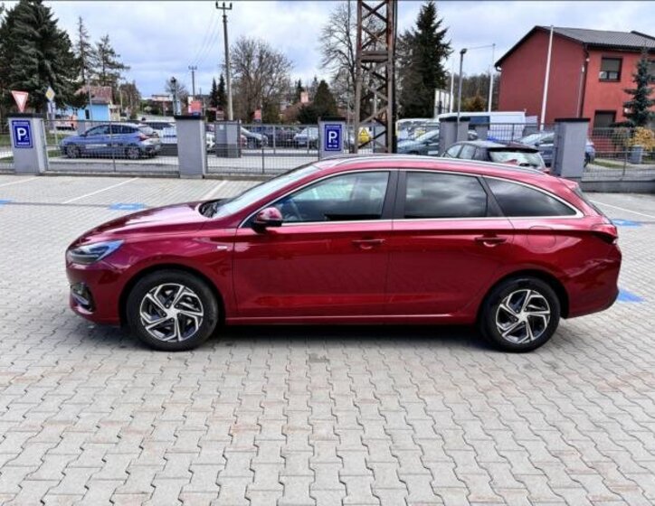 Hyundai i30 Kombi 1,5 l 117 kw