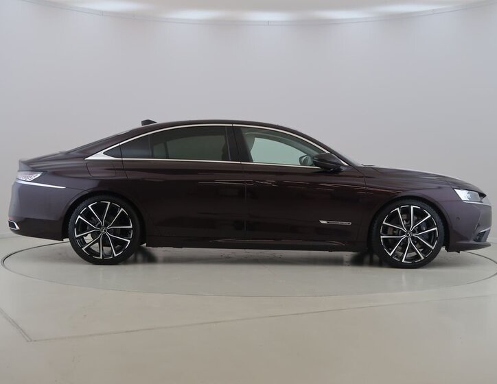 DS Automobiles DS9 Sedan / Limuzína 1,6 l 147 kw