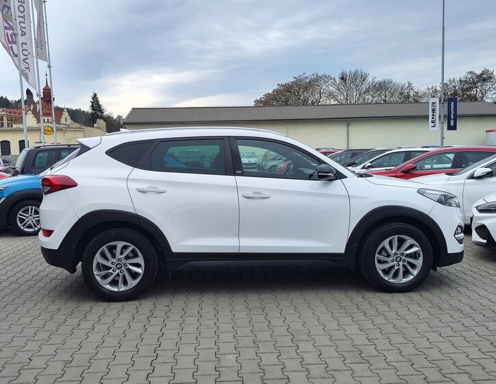 Hyundai Tucson SUV / Terénní 1,7 l 85 kw