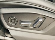 Audi Q8 SUV / Terénní 3,0 l 210 kw