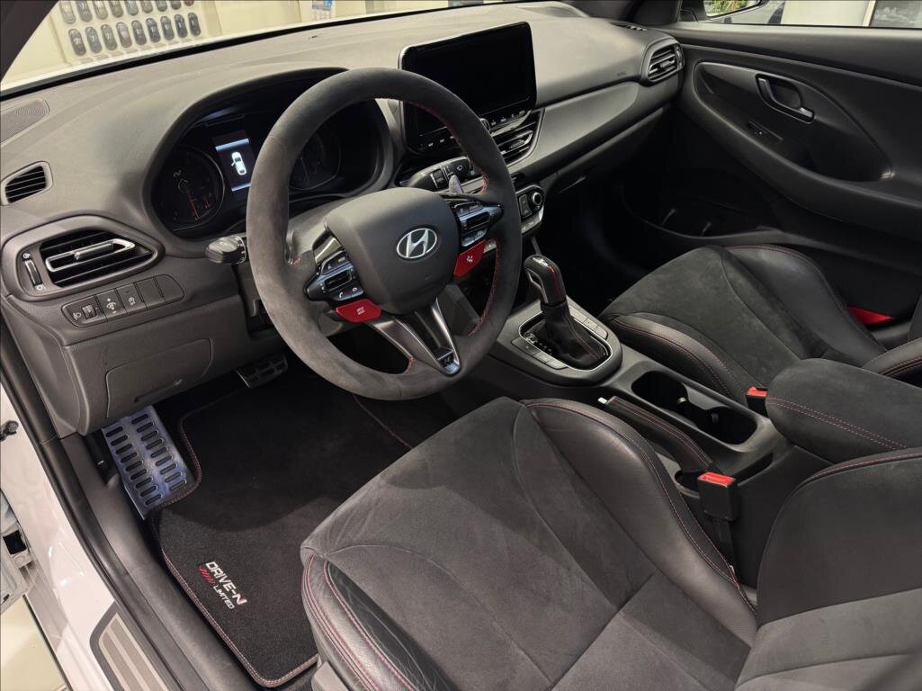 Hyundai i30 Liftback 2,0 l 206 kw