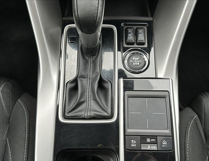 Mitsubishi Eclipse Cross SUV / Terénní 2,3 l 109 kw