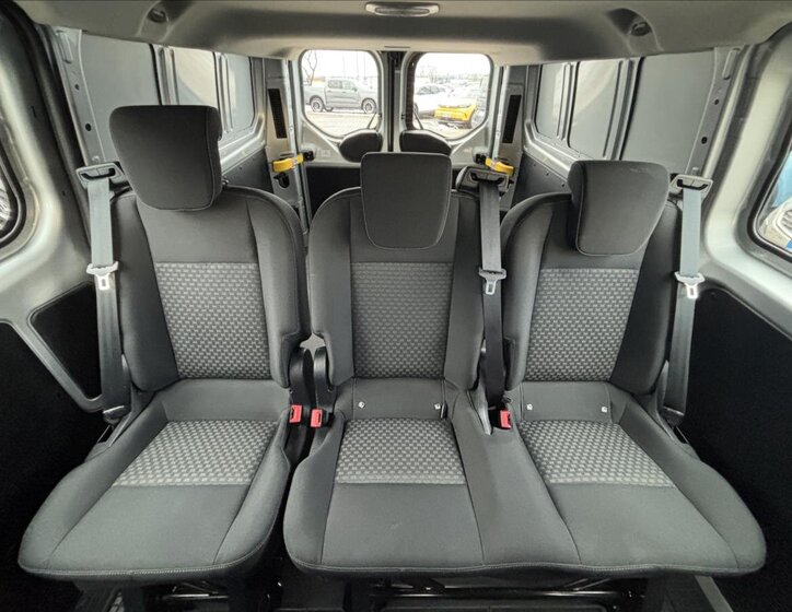 Ford Transit Custom 16