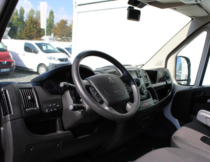 Peugeot Boxer 12