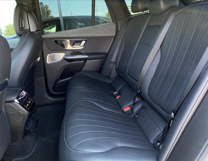 Mercedes-Benz EQE SUV 0,0 300 kw