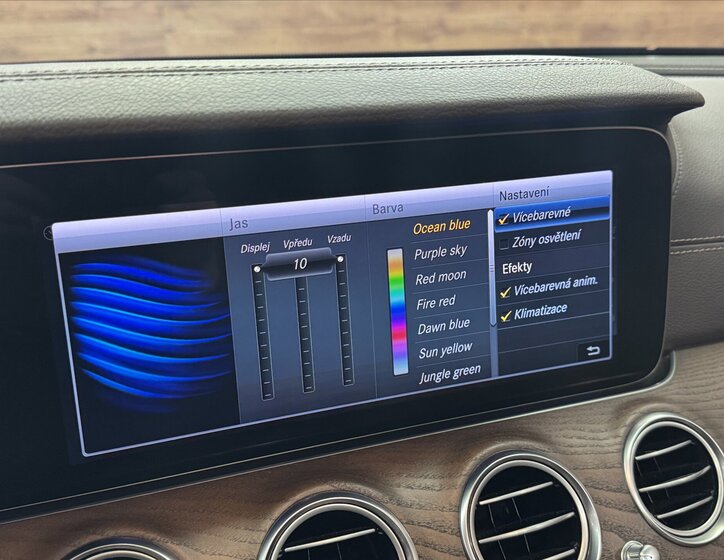 Mercedes-Benz Třídy E Sedan / Limuzína 2,9 l 250 kw