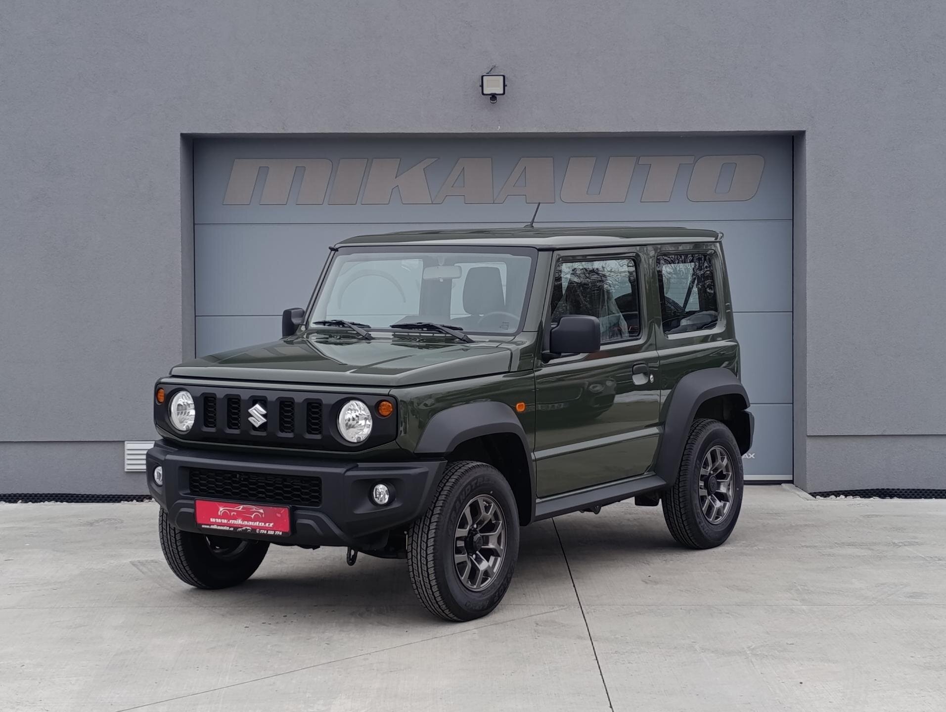 Suzuki Jimny SUV 1,5 l 75 kw