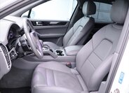 Porsche Cayenne 14