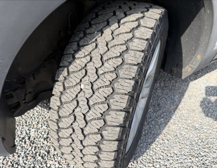 Chevrolet Captiva SUV / Terénní 2,0 l 110 kw