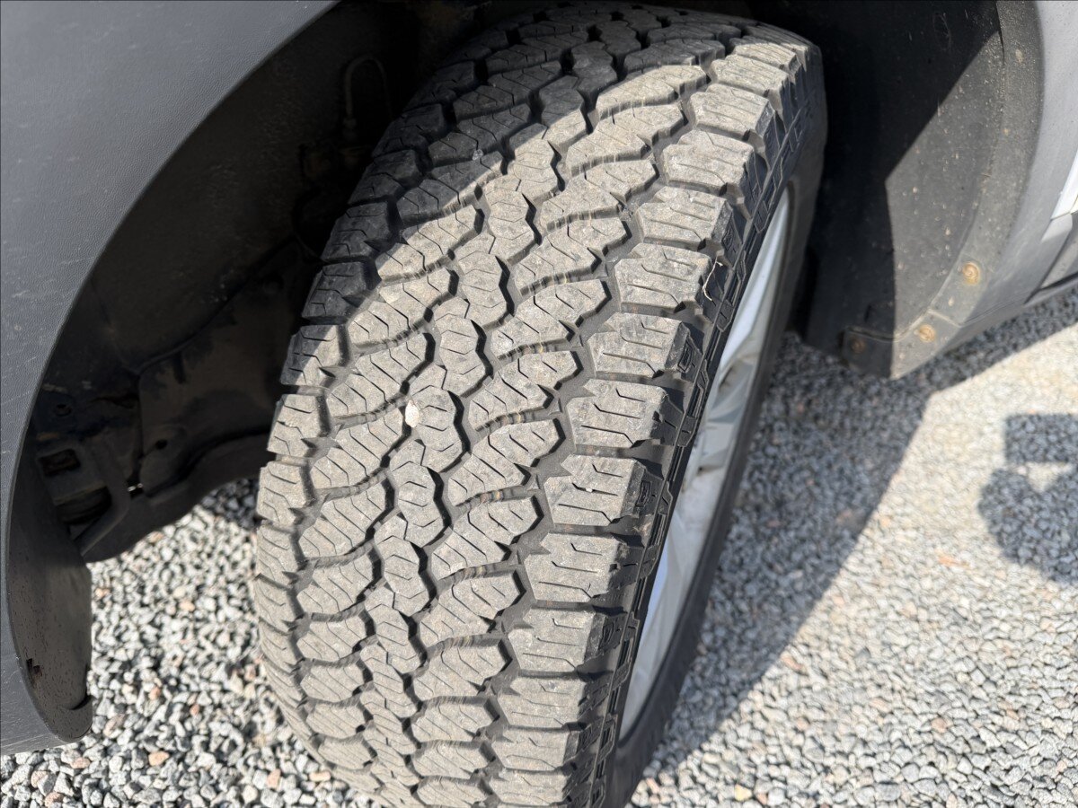 Chevrolet Captiva SUV / Terénní 2,0 l 110 kw