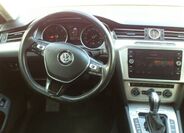 Volkswagen Passat 12