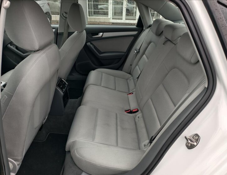 Audi A4 Sedan 2,0 l 110 kw