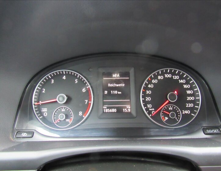 Volkswagen Touran Kombi 1,2 l 77 kw