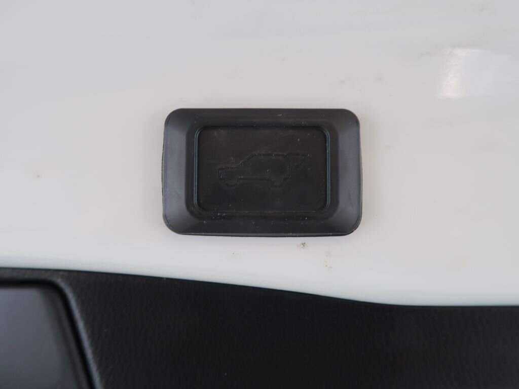 Toyota RAV4 SUV / Terénní 2,5 l 225 kw